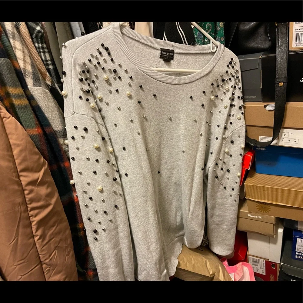 Crew neck sweater with pearl details - Picture 1 of 4